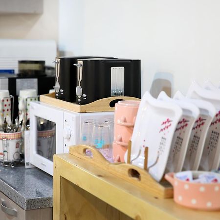 24 Guesthouse Yeosu Bagian luar foto