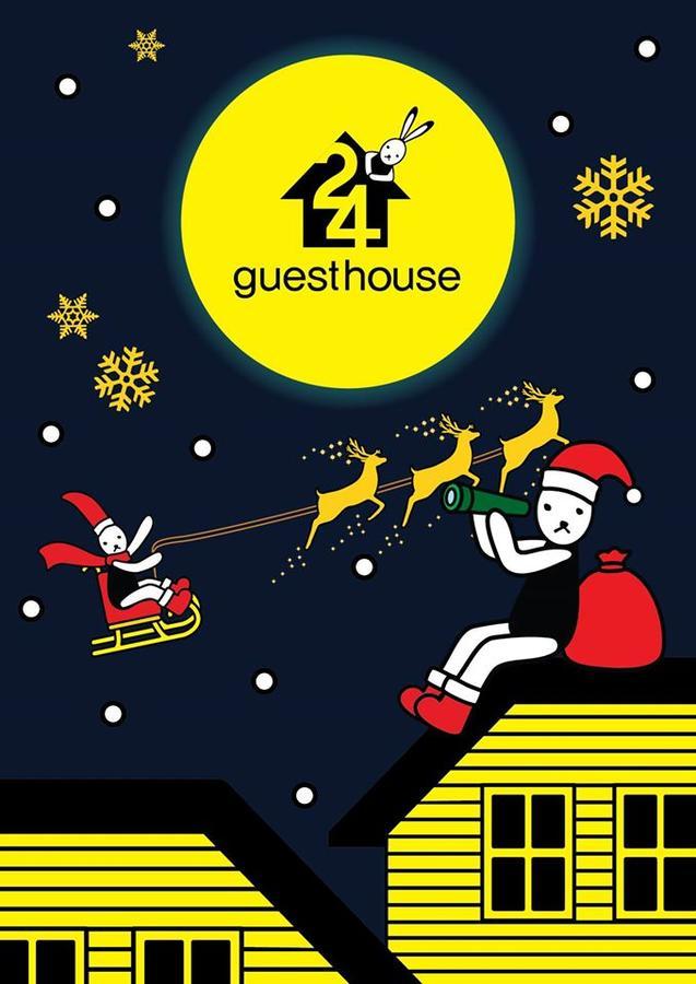 24 Guesthouse Yeosu Bagian luar foto
