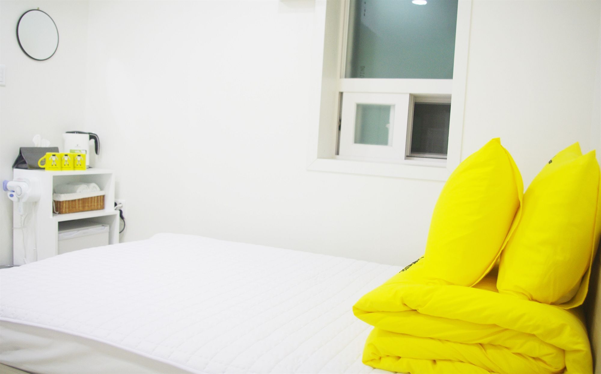 24 Guesthouse Yeosu Bagian luar foto